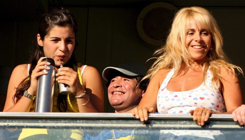 Morte Maradona: straziante testimonianza della figlia Giannina al processo, il medico accusa le due sorelle