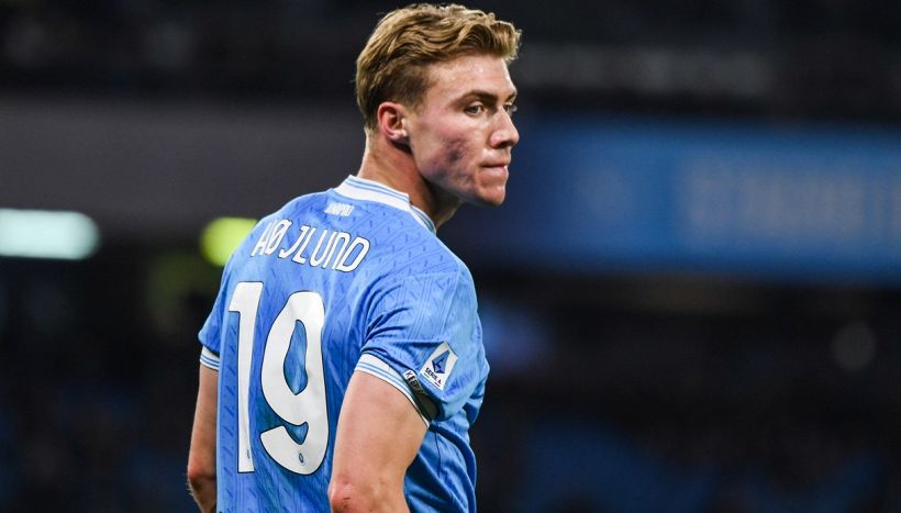 Napoli-Milan, le formazioni ufficiali: le decisioni di Conte e Allegri sul vice Hojlund, su Leao e Pulisic