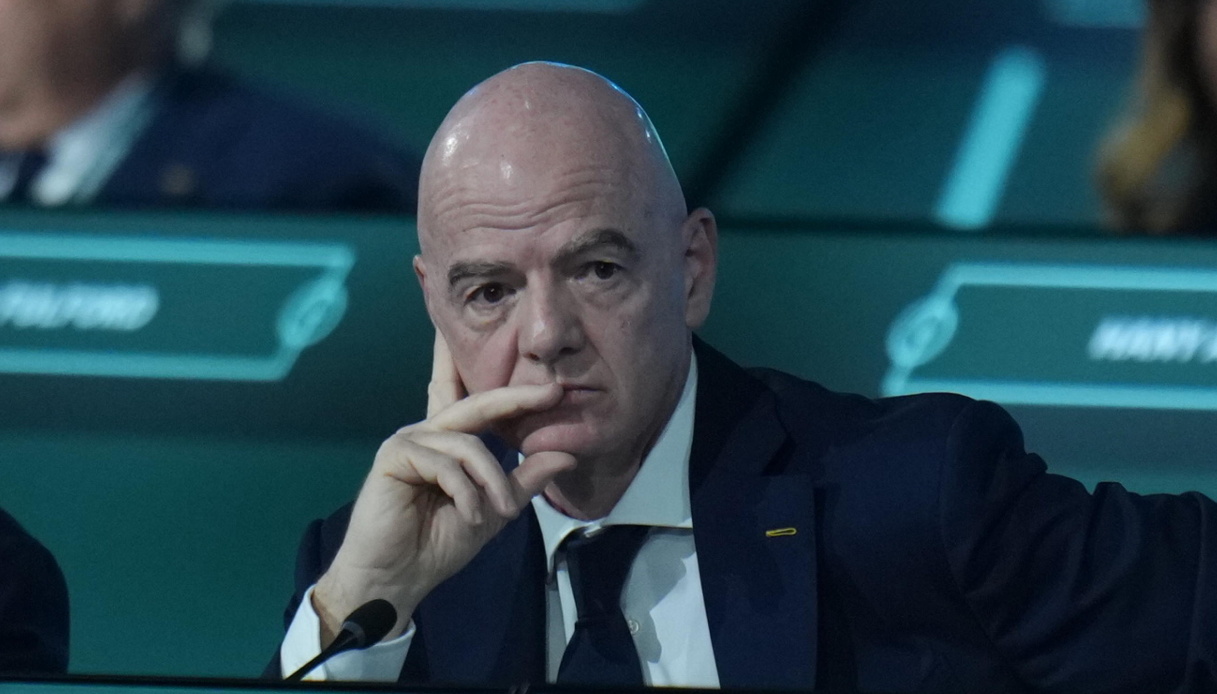 https://wips.plug.it/cips/sport.virgilio.it/cms/2026/04/infantino-1.jpg