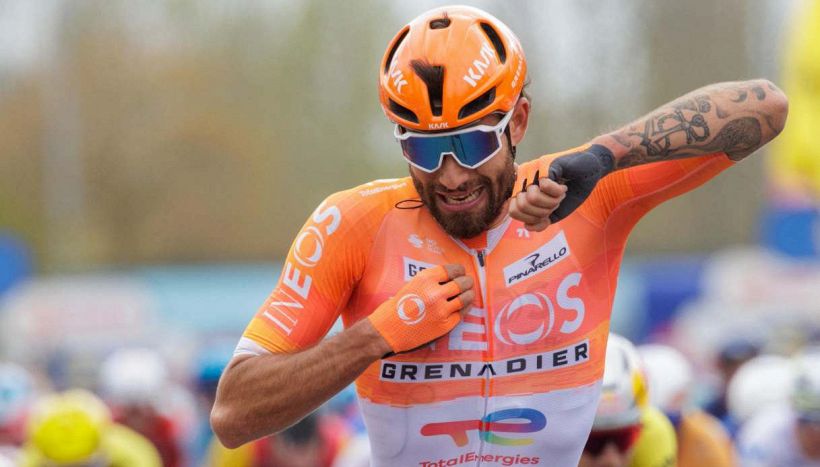 Ganna fa un pensierino anche al Fiandre: "Se la squadra me lo chiede...". Van Aert dopo la beffa sogna la rivincita