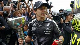 Effetto Antonelli: la benedizione di Valentino Rossi e lo spot in tv. Ascolti F1 crescono, Ferrari offuscata