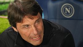 Napoli, De Laurentiis non vuole un caso Spalletti: idee chiare se Conte lascia per l’Italia, il sogno è Fabregas 