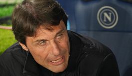 Napoli, De Laurentiis non vuole un caso Spalletti: idee chiare se Conte lascia per l’Italia, il sogno è Fabregas