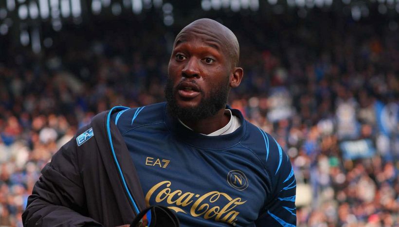 Napoli, Lukaku è l’ultima spina di Conte: il braccio di ferro a distanza continua. Fenerbahce ed Everton alla finestra