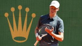 Montecarlo, Sinner: la verità sui problemi fisici e la replica ad Alcaraz sul numero 1. Berrettini incorona Fonseca