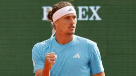 Montecarlo, Fonseca antisportivo e punito da Zverev che ora attende Sinner: anche Bertolucci bacchetta Joao