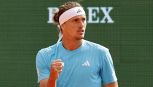 Montecarlo, Zverev vince a fatica e aspetta Sinner. Ma che scaramucce con Fonseca, anche Bertolucci attacca Joao