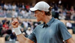Sinner, perché Madrid resta un rebus. La rivelazione di Vagnozzi sui tre mesi di stop, mossa “disperata” di Alcaraz