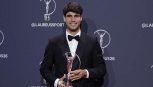 Laureus Awards 2026, Sinner brilla sul red carpet ma la scena se la prende Alcaraz: tutti i look e gli sportivi premiati a Madrid