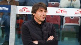 Napoli, Conte dice addio: le divergenze con De Laurentiis sul progetto. Italiano, Maresca e De Rossi nella lista dei sostituti