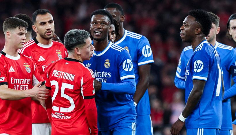 Prestianni punito per l’insulto a Vinicius in Benfica-Real, 6 giornate di squalifica dall’Uefa: perché è omofobia e non razzismo