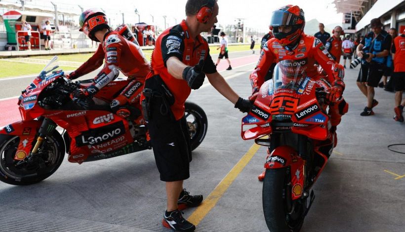 Pagelle Sprint Jerez e classifica piloti MotoGP: furbata di Marquez e Bagnaia come Giuliacci