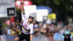 Romandia, Pogacar subito a segno nella prima tappa. Carapaz, ufficiale la rinuncia al Giro d'Italia