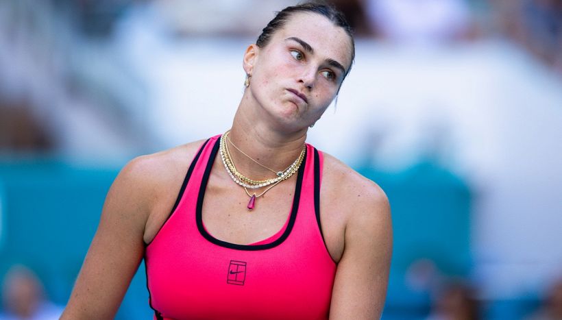 "Sabalenka perderebbe 6-1 6-1 da un ragazzo di 17 anni": l'ultima di McEnroe riaccende la Battaglia dei Sessi