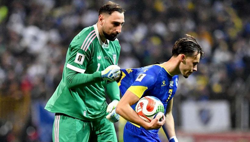 Bufera su Donnarumma, Costacurta lo bacchetta: “Non fa il bene dell’Italia”. Dalla Bosnia: “Gesto vergognoso”
