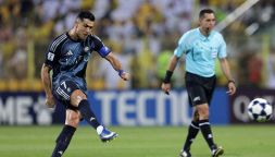 Cristiano Ronaldo come Lebron James e Rivaldo, in campo con il figlio: l’Al-Nassr apre le porte al 16enne