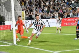 Serie C, Catania per la missione disperata con la spinta del Massimino. L'Ascoli vuole riconfermarsi