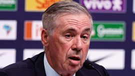 Brasile, Ancelotti alle prese con il primo caso: Neymar è infortunato, la rivelazione del Santos e le pressioni