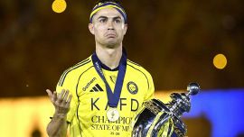Ronaldo, il labiale con Bento e il gesto provocatorio dopo il trionfo con l'Al Nassr
