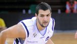 Basket follia Borra, pugni in faccia durante Roseto-Ruvo: 11 punti di sutura e una promessa per Landi
