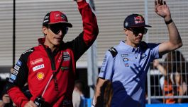 Marquez al Mugello, pazza idea rimonta: Bezzecchi e Aprilia avvisati. Alex rivive l'inferno: "Sono fortunato"