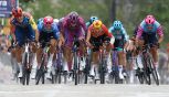 Giro d'Italia 2026, Tappa 3 Plovdiv-Sofia: volata sul filo di lana, Milan beffato da Magnier