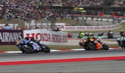 Sprint Barcellona: manca Marc ma vince Alex Marquez, Acosta e Di Giannantonio a podio. Bagnaia 6°, male Bezzecchi