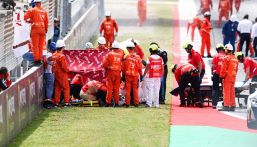 Paura Alex Marquez e Zarco: finiscono in ospedale, le condizioni in tempo reale. Due bandiere rosse a Barcellona