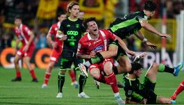 Monza-Catanzaro, moviola: finale thrilling, due rossi, recupero infinito, le lacrime di Aquilani e il gesto di Bianco