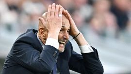 Juventus, Spalletti punge Comolli sul mercato: Elkann prende posizione. Nuova rivoluzione in vista?