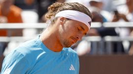 Zverev sfida Sinner a Parigi, ma Panatta lo stronca: “Come un bambino”. Bertolucci invita Musetti a seguire Alcaraz