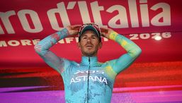 Giro d'Italia, Ballerini spezza l'incantesimo italiano. Milan sfortunato e (ancora) battuto. Domani c'è il Blockhaus