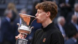 Classifica ATP, Sinner eguaglia Edberg e punta Nadal: Alcaraz lontanissimo. Musetti saluta la top-10, Darderi da best