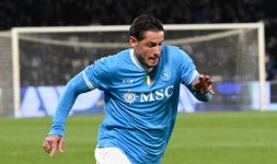 Il Napoli contro Corona: Meret e il club verso la querela, la risposta di Mazzocchi a colpi di foto su Instagram