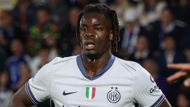 Inter, doppio schiaffo: Bisseck e Carlos Augusto non rinnovano, Dumfries e i “vecchi” in bilico. Chivu aspetta tre regali