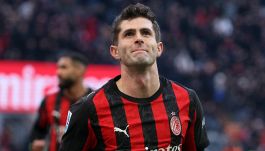 Pulisic, rinnovo lontano e addio possibile, ma Cardinale lo vuole simbolo del nuovo Milan. Tifosi scettici: “Ma quale leader?”