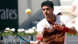 Polemica al Roland Garros, Vallejo condanna il pubblico e poi scade nel sessismo: “Meglio essere arbitrati da un uomo”
