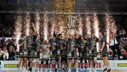 Volley, Perugia fa la storia: terzo scudetto e striscia play-off perfetta (9 vittorie su 9 gare). Colaci MVP per l'addio