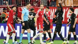 Bayern-Psg, moviola: Di Bello nella bufera, Var e arbitro nel mirino dei tedeschi
