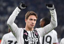 Juventus, Yildiz lancia la rincorsa Champions e svela un dettaglio sul rinnovo di Vlahovic, ma il web si infuria