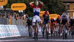 Giro d'Italia Women, Lorena Wiebes squalificata: bici irregolare. Elisa Balsamo maglia rosa, team furibondo