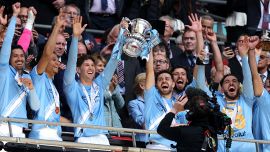 FA Cup, Donnarumma campione senza giocare: una magia decide Chelsea-City, tre rigori negati, la gaffe del vice Gigio