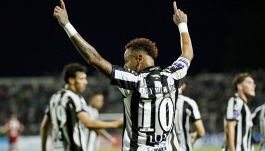Il Brasile convoca Neymar per i Mondiali – Lacrime di gioia dei tifosi per O’Ney