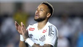 Brasile, Ancelotti hai visto cosa ha combinato Neymar con Robinho jr per un dribbling di troppo?
