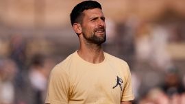 Via agli Internazionali: Djokovic dai Mihajlovic, gli italiani (tranne Sinner) festeggiano Cobolli e Vavassori