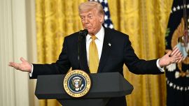 Italia ripescata ai Mondiali, non è finita: la FIFA vuole l'Iran, Trump no. E i visti li concede lui