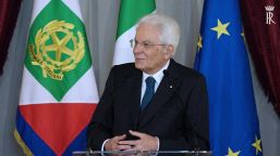 Mattarella: "Anche i tifosi disarmino le parole e i comportamenti"