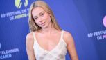 Ester Exposito, chi è l'attrice che ha scelto una relazione senza etichette con Kylian Mbappé, vicina al Principe Alberto di Monaco