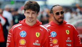 Team Radio, Hamilton marca stretto Leclerc: "Resto fuori se lo fa Charles", Norris è una furia al box McLaren