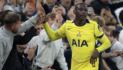 Kolo Muani vicinissimo alla Juve, ma è solo il primo atto